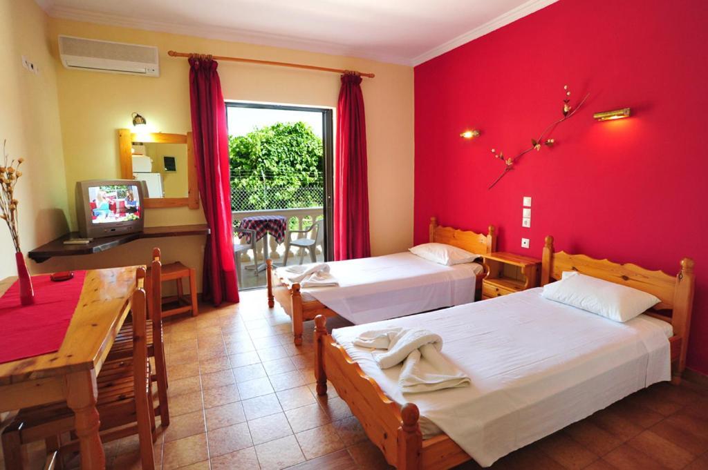 Corfu Sun Pool Side Aparthotel Benitses (Corfu)