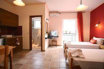 Aparthotel Corfu Sun Pool Side 3*
